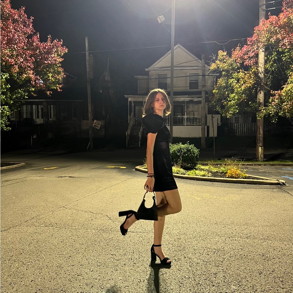 Meet your Posher, Lorena